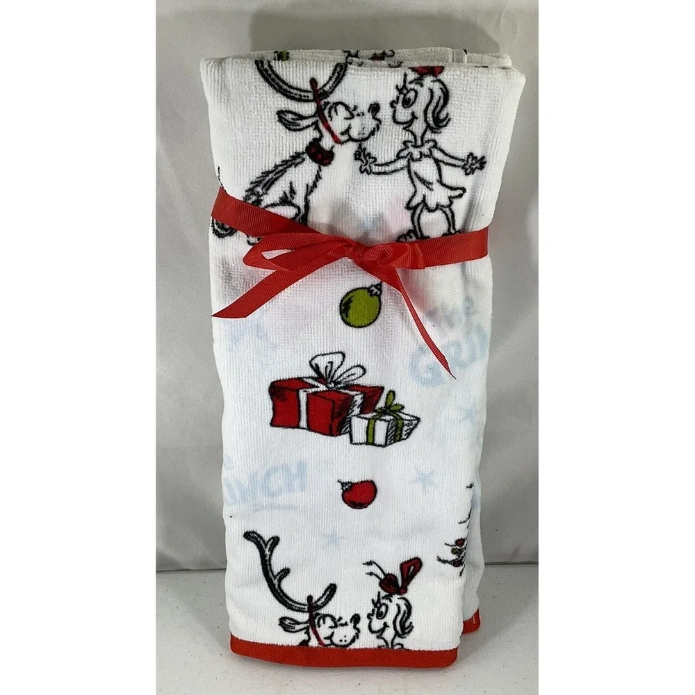 Dr. Suess How the Grinch Stole Christmas Holiday Hand Towels 2 pack